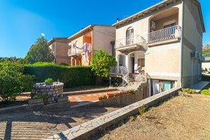 Exterior - "La Casa in Gallura" first floor apartment (Calangianus)