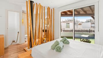 3 chambres, fer et planche Ă  repasser, Wi-Fi, draps fournis