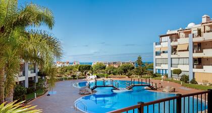 Holiday Villa 'Private Pool Los Cristianos' with Mountain View, Wi-Fi and Air Conditioning