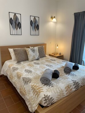 1 sovrum, strykjärn/strykbräda, wi-fi och sängkläder