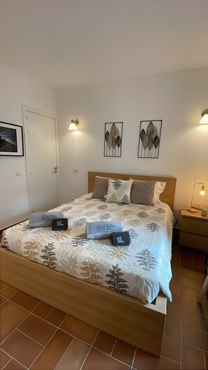 1 makuuhuone, silitysrauta/-lauta, Wi-Fi, vuodevaatteet