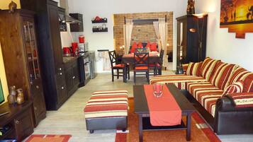 TV, DVD player, stereo