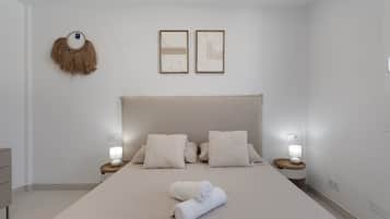 3 bedrooms, WiFi, bed sheets