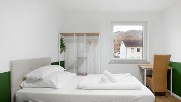 2 Schlafzimmer, Bügeleisen/Bügelbrett, WLAN, Bettwäsche