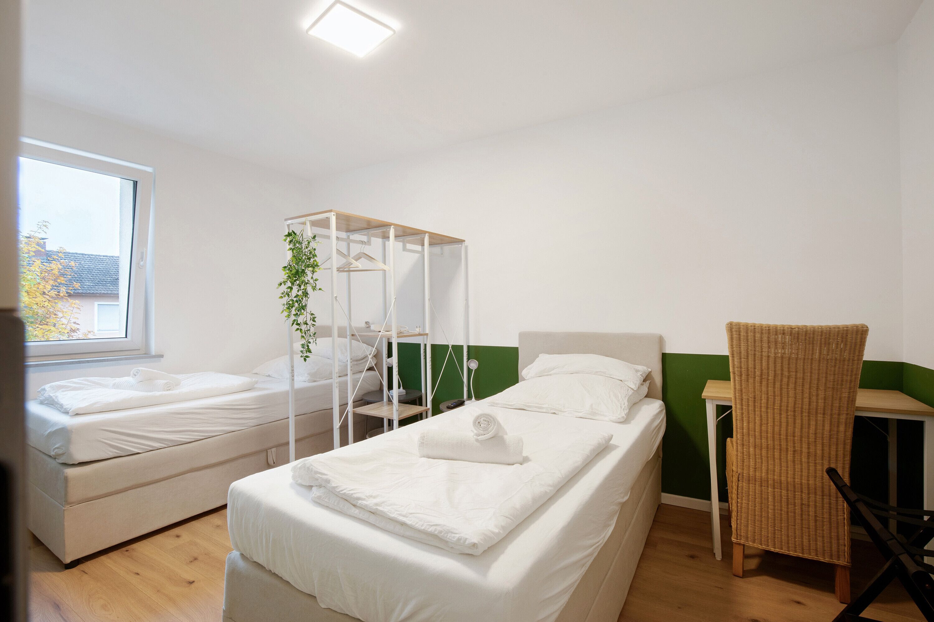 2 chambres, fer et planche à repasser, Wi-Fi, draps fournis