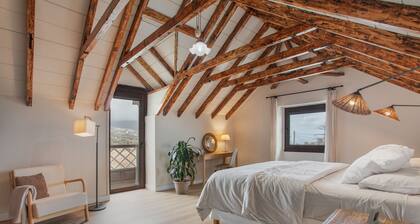 Ferienhaus 'Casa Cucos' mit Bergblick, Balkon und WLAN