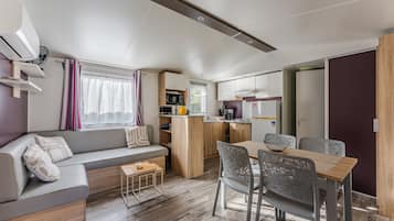 Fernseher, Tischtennisplatte