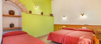 Room 'Habitación Cuadruple' with Mountain View, Wi-Fi and Air Conditioning