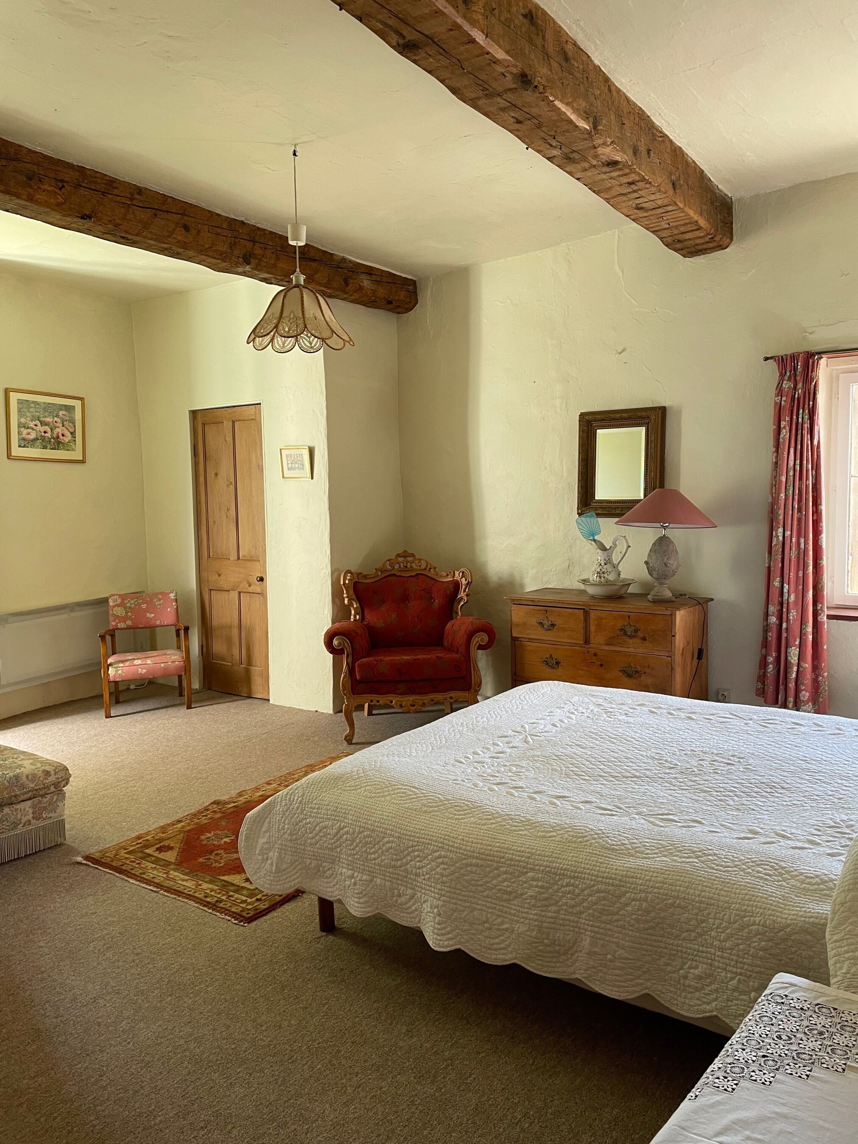 1 chambre, Wi-Fi, draps fournis