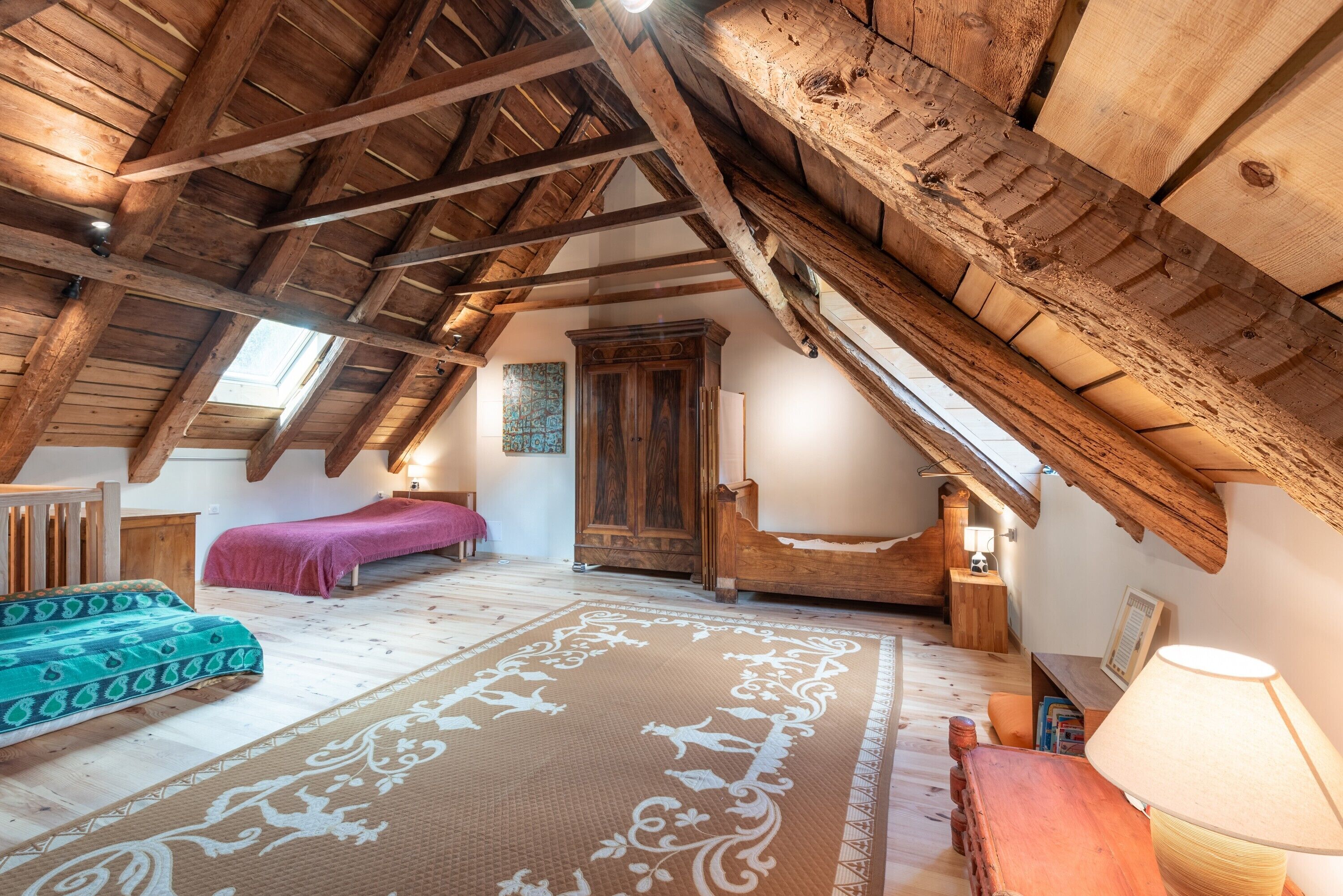 3 bedrooms, iron/ironing board, bed sheets