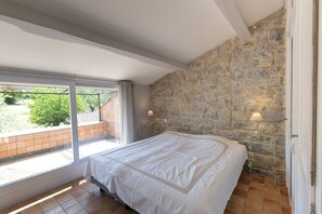 4 Schlafzimmer, Schreibtisch, WLAN, Bettwäsche