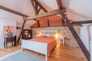 4 chambres, Wi-Fi, literie fournie