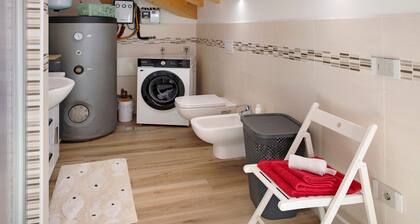 Holiday Home 'Sam Fiamet' with Mountain View, Shared Garden and Wi-Fi