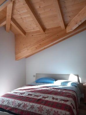 3 camere, Wi-Fi, lenzuola