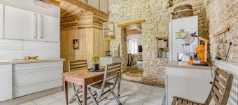 Maison de Vacances 'D'Amélie' avec Terrasse Commune, Jardin Commun et Wi-Fi