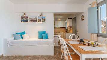 3 Schlafzimmer, Bügeleisen/Bügelbrett, WLAN, Bettwäsche