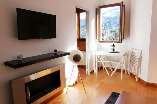 Apartment 'Sol I Vent La Molina' with Mountain View and Wi-Fi