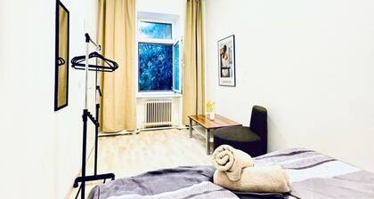 Cozy Private Room | Shared Flat Near FAC Platz