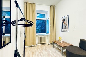 Interior - Cozy Private Room | Shared Flat Near FAC Platz (Vienna)