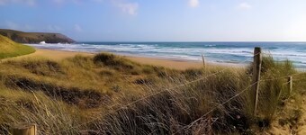 Holiday Home 'Maison Quartier Porzic' with Sea View, Private Garden and Wi-Fi