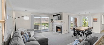 Cozy Condo - Stay for 9