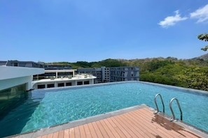 Pool - Utopia Naiharn - Room 1 - A606 (Phuket)
