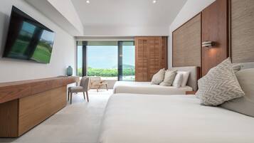 5 bedrooms, in-room safe, iron/ironing board, free WiFi