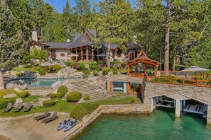 Pool - East Shore Estate | Infinity Pool & Boathouse - Wovoka (Glenbrook)