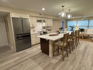 Oven, stovetop, dishwasher