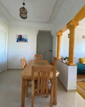 Dining - Entire apartment (Tanger)