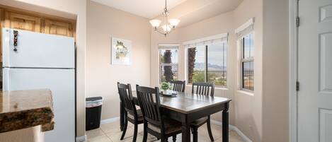 تناول الطعام