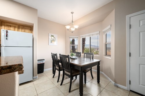 Golfers Paradise - Charming 2-bedroom condo with AC and fitness room in Mesquite