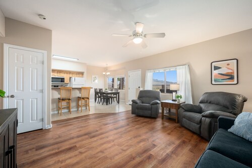 Golfers Paradise - Charming 2-bedroom condo with AC and fitness room in Mesquite