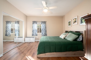 2 bedrooms, WiFi, bed sheets