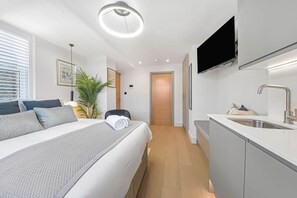 1 bedroom, iron/ironing board, WiFi, bed sheets