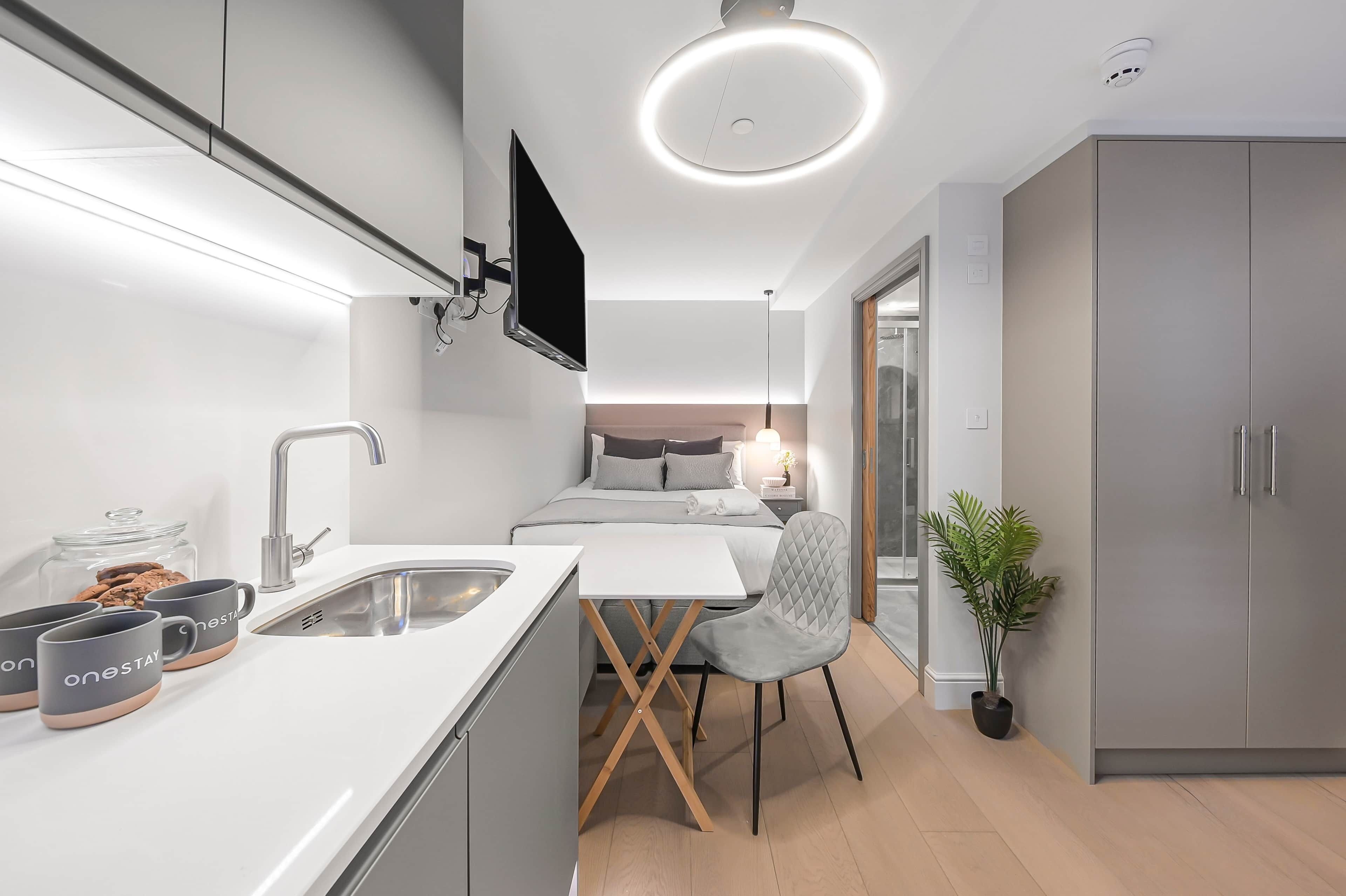 1 dormitorio, tabla de planchar con plancha, wifi gratis y ropa de cama