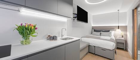 1 bedroom, iron/ironing board, free WiFi, bed sheets