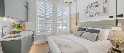 1 bedroom, iron/ironing board, free WiFi, bed sheets