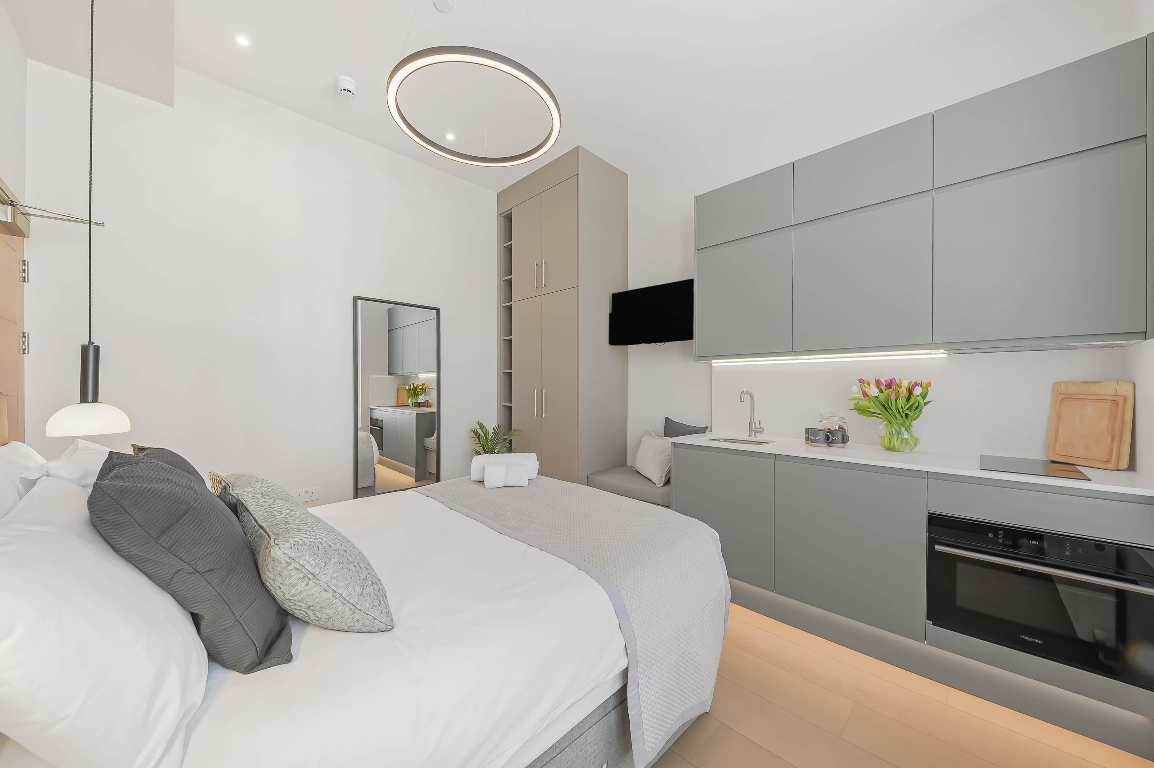1 chambre, fer et planche à repasser, Wi-Fi gratuit, draps fournis
