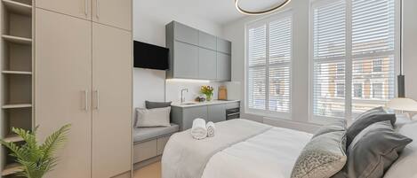 1 多间卧室、熨斗/熨衣板、免费 WiFi、床单