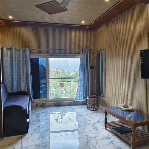 Hotel Mystic Mountain Kausani