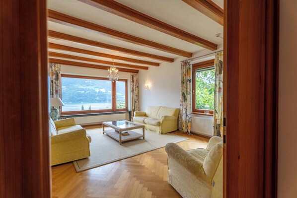 Comfort House, Lake View | Living area - Chalet Birkmayer by we rent (Zell am See)