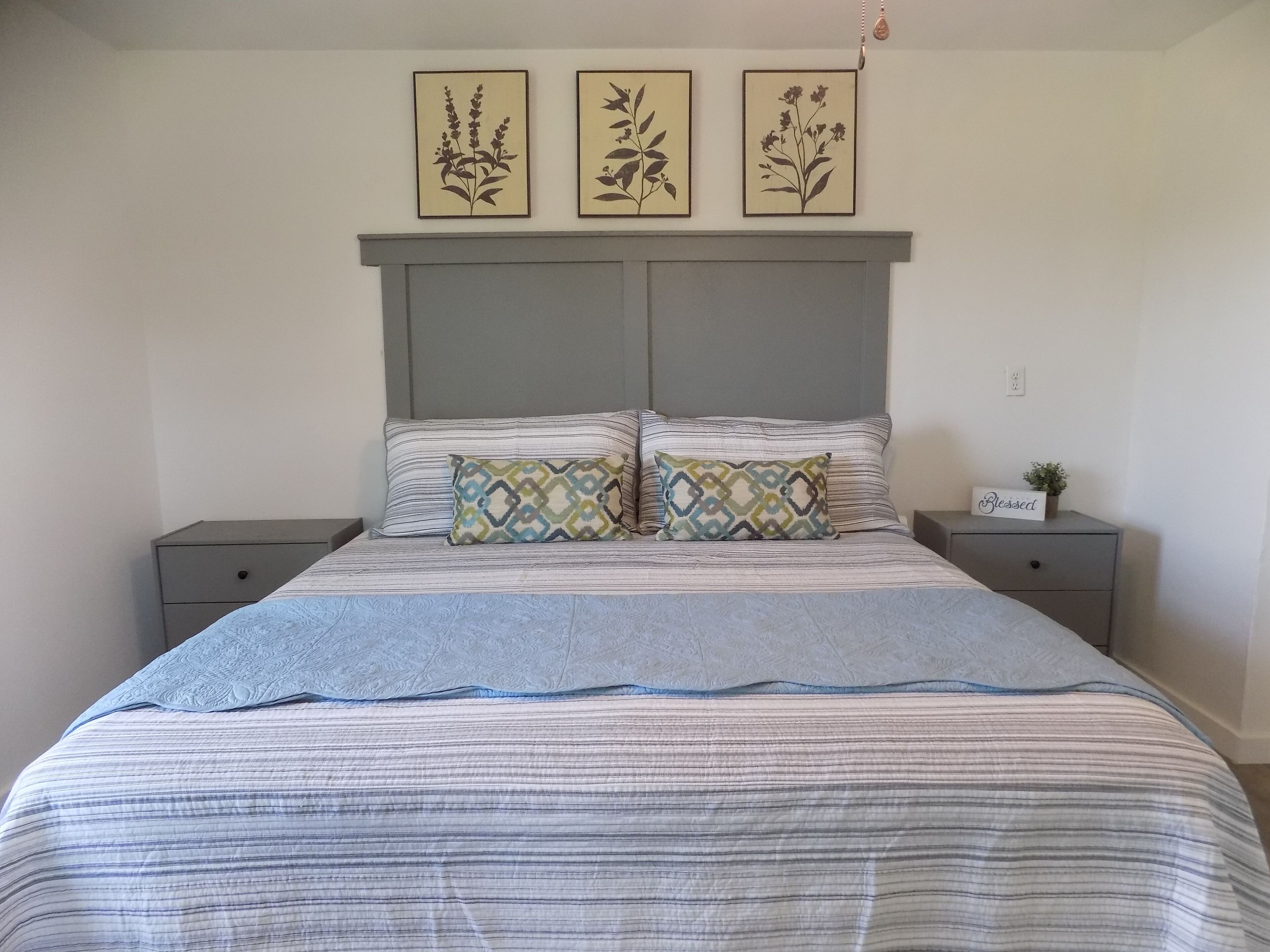 4 habitaciones, tabla de planchar con plancha, wifi y ropa de cama 