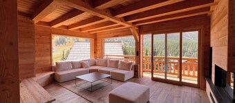 Les 3 montagnards - luxury chalet - 12 to 15 people - view of the Écrins mountains