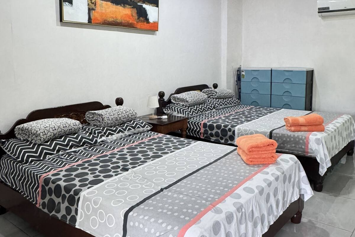 Comfort House, Multiple Beds, Pool Access, Garden View | Living area | 32-inch Smart TV with digital channels