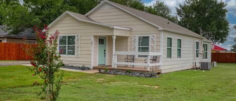 المنشأة من الخارج