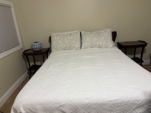 3 bedrooms, WiFi, bed sheets