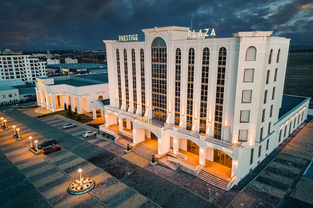 PRESTIGE PLAZA