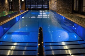 Standard Double Room | Pool | Indoor pool - Skistar Lodge Hundfjället (Lima)