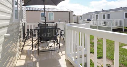 Hideaway Lodge